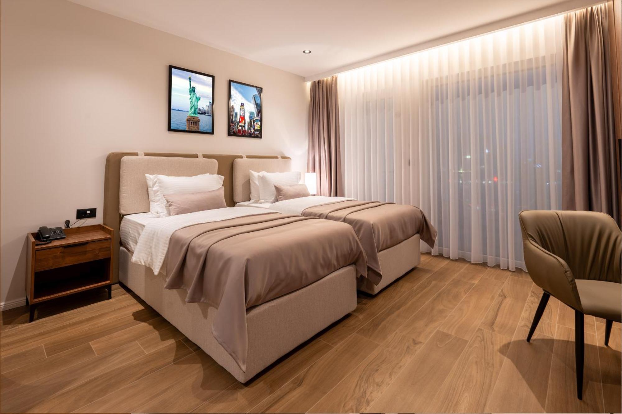 Ruby Hotel Prishtina Priştine Dış mekan fotoğraf