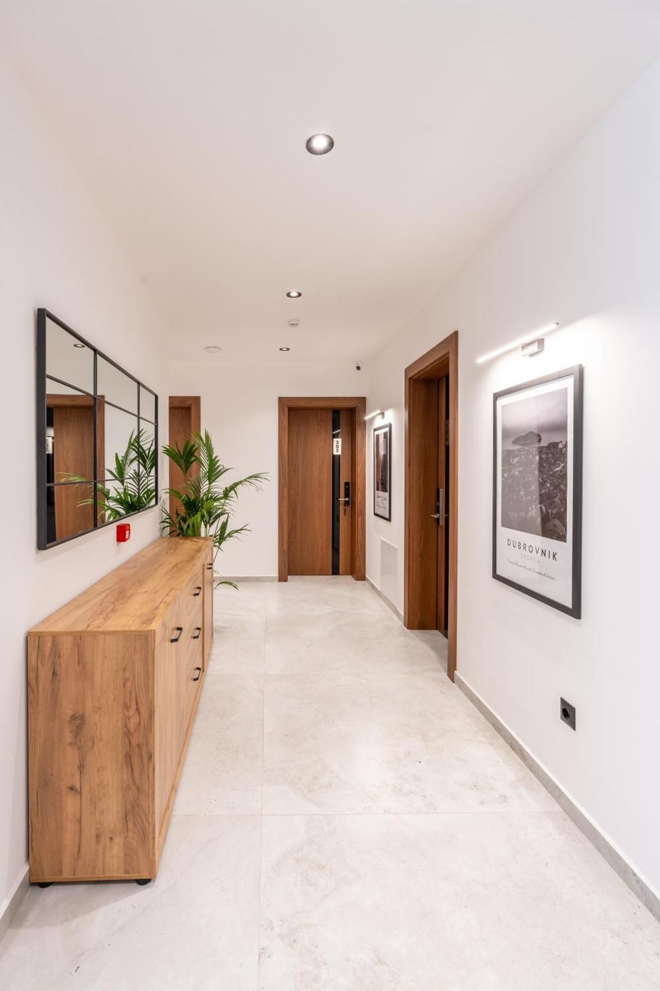 Ruby Hotel Prishtina Priştine Dış mekan fotoğraf