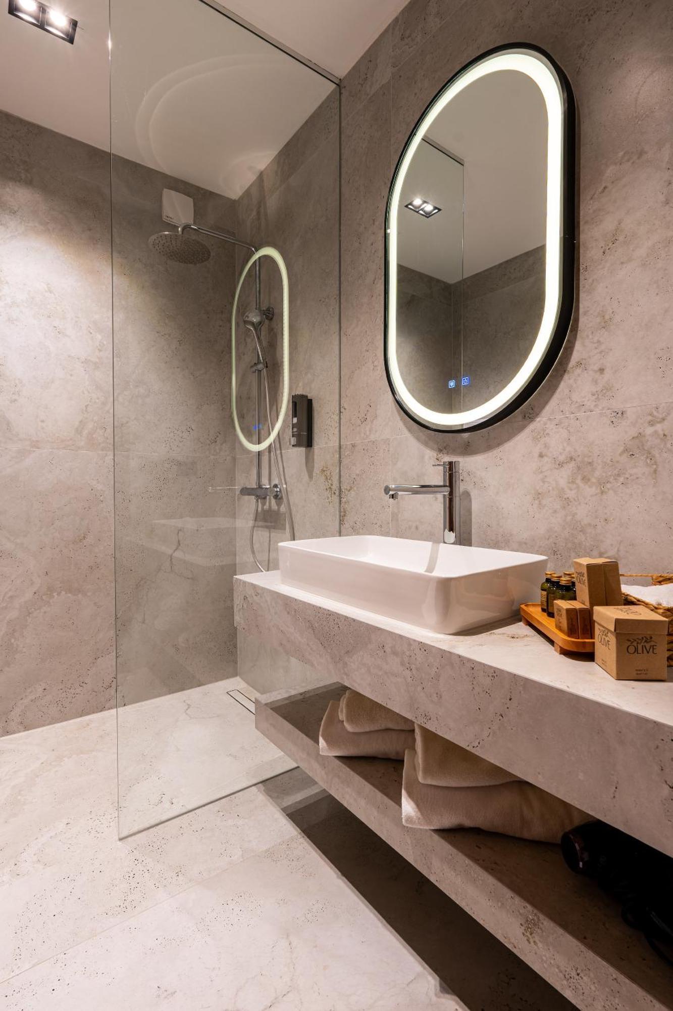 Ruby Hotel Prishtina Priştine Dış mekan fotoğraf