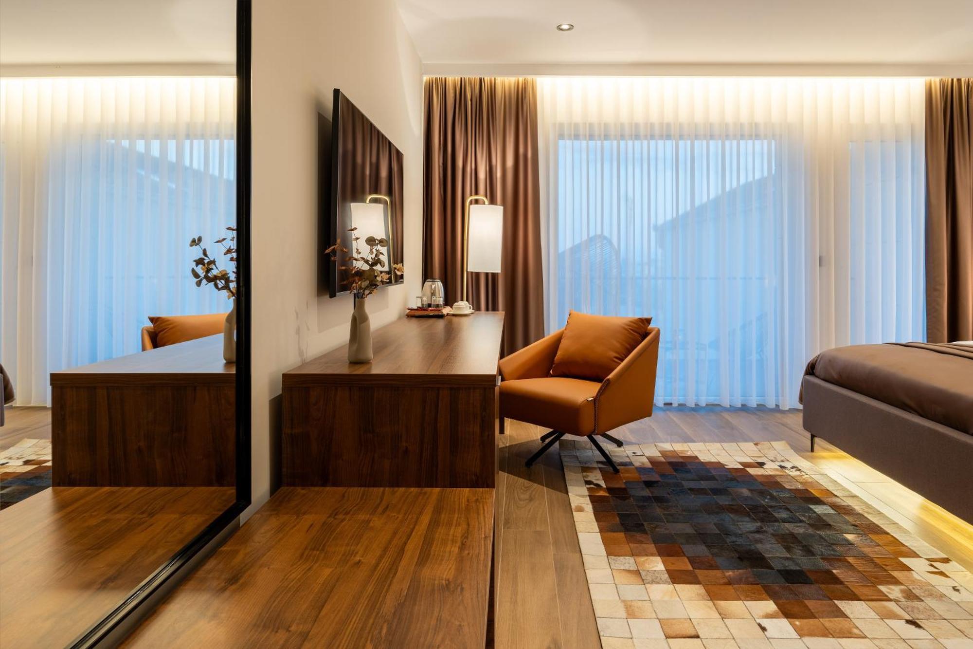 Ruby Hotel Prishtina Priştine Dış mekan fotoğraf